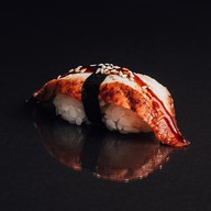 Суши с угрем Фото