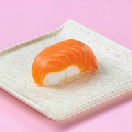 Суши с лососем Фото