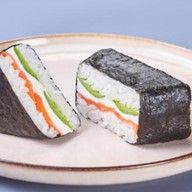 Онигири с Лососем Фото