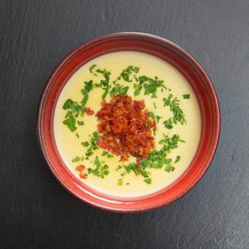 Сырный суп с беконом ланч - Фото