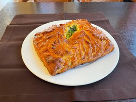 Пирог с курицей и брокколи - Фото