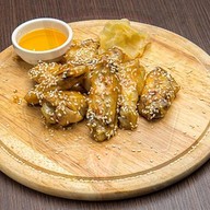 Медово-имбирные куриные крылышки Фото