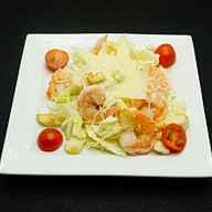 Цезарь салат с креветками Фото