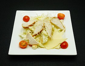 Цезарь салат с курицей - Фото