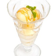 Мороженое ванильное Фото