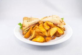 Сендвич с сёмгой и картошкой - Фото