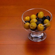 Маслины или оливки Фото