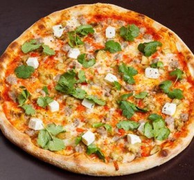 Пицца с печеными баклажанами - Фото