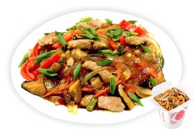 Рисовая лапша с овощами и курицей - Фото