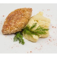 Рыбная котлета с картофельным пюр Фото