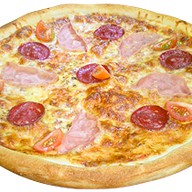 Пицца Болонез Фото