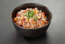 Дикий рис с овощами - Фото