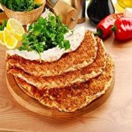Лахмаджун Фото