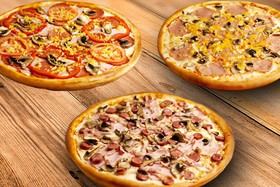 3 пиццы за 999 - Фото