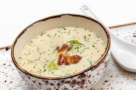 Азиатский сливочный суп с угрем - Фото