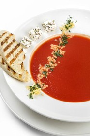 Суп-пюре из томатов с сыром Фета - Фото