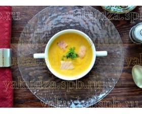 Крем-суп с лососем - Фото