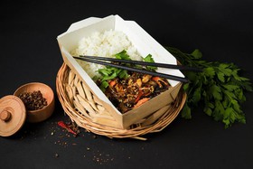 Рис со свининой, грибами муэр, яйцом - Фото