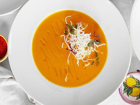 Крем-суп из тыквы на растительном молоке - Фото