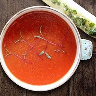 Томатный суп Фото