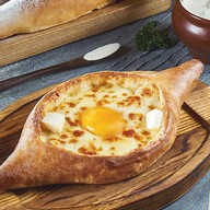 Хачапури по-аджарски Фото