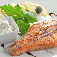 Филе семги на гриле Фото