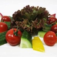 Ассорти из свежих овощей Фото