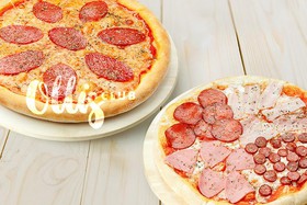 Две горячие пиццы - Фото