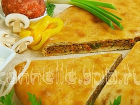 Осетинский пирог с мясом и овощами - Фото
