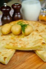 Осетинский пирог с картофелем и сыром - Фото