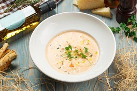 Сливочный суп с лососем и судаком - Фото