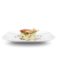 Салат с угрём, курицей, японским омлетом Фото