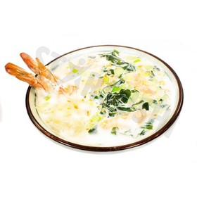 Суп сливочный с лососем и креветкой - Фото