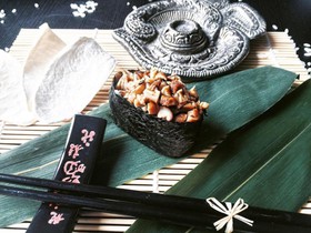 Суши грибы шиитаке - Фото