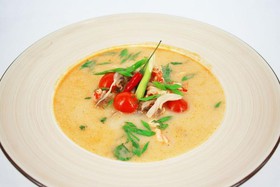 Азиатский суп Том ям с креветками - Фото