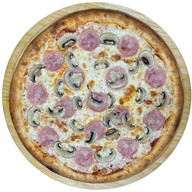 Грибы и ветчина Фото