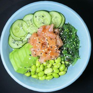 Поке с лососем / угрем Фото