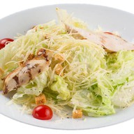 Цезарь с курицей салат Фото