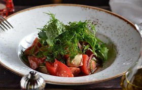 Салат из бакинских томатов - Фото