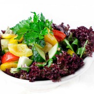 Итальянский овощной салат Фото