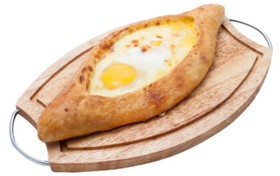 Хачапури по-аджарски с яйцом лодочка - Фото