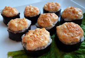 Запеченные острые суши - Фото