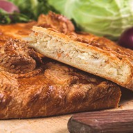 Пирог с капустой и яйцом Фото