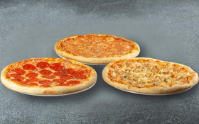 Комбо 3 пиццы (три любые пиццы на выбор) - Фото
