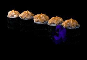 Запеченные грибы шиитаки с курицей - Фото