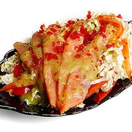 Салат с копченым лососем Фото