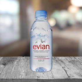Минеральная вода эвиан - Фото