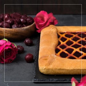 Пирог с вишней - Фото