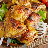 Шашлык из куриного бедра Фото