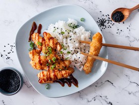 Курица тонкацу с рисом - Фото